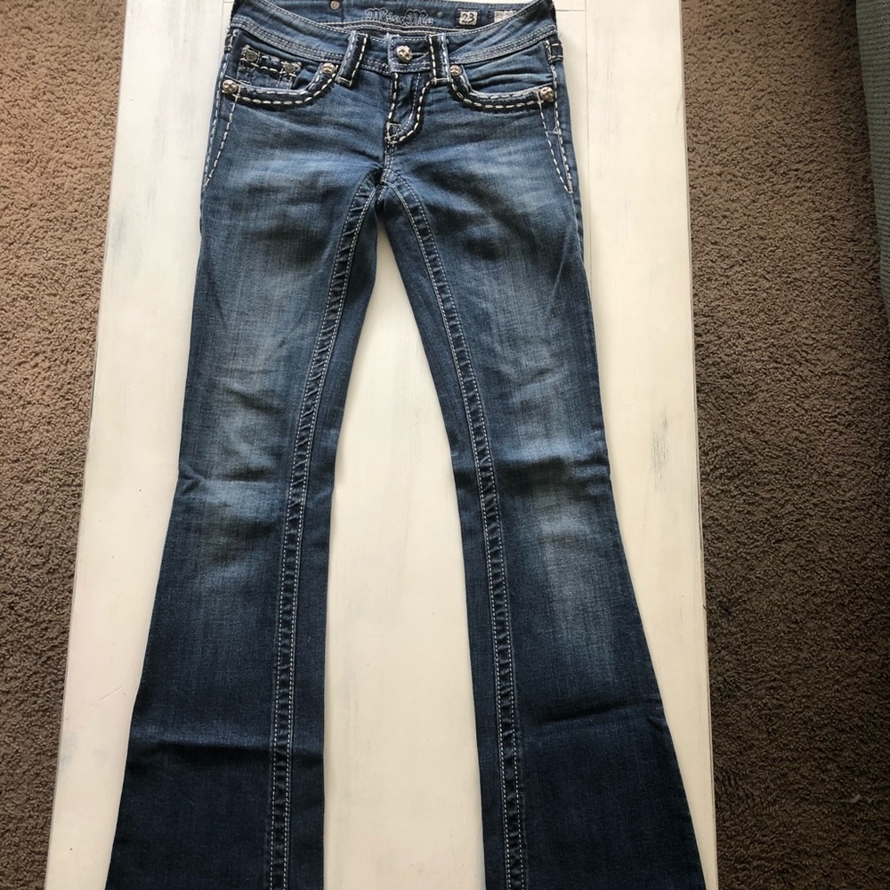 Miss me jeans; 23